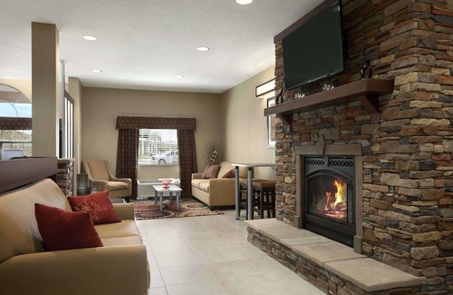 Barton Hotel | Microtel Inn & Suites St Clairsville