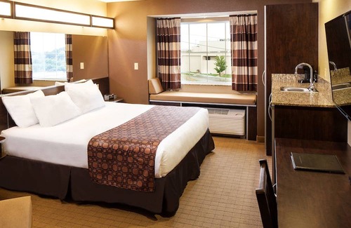 Barton Hotel | Microtel Inn & Suites St Clairsville