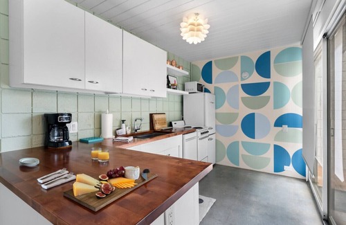 Twin Palms Condo | Mid-Century 1BR Bungalow At Famed Ocotillo Lodge