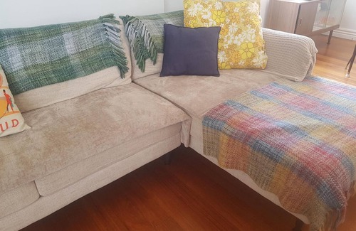 Rosebud House | Mid Century 60's beach house close to beach