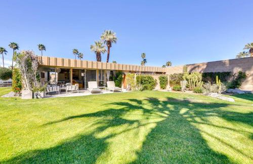 Palm Desert Apartment | Mid-Century El Paseo Condo in Iconic Sandpiper!