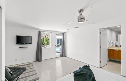 Racquet Club Estates Villa | Mid Century Escape - Movie Colony wd Private Pool