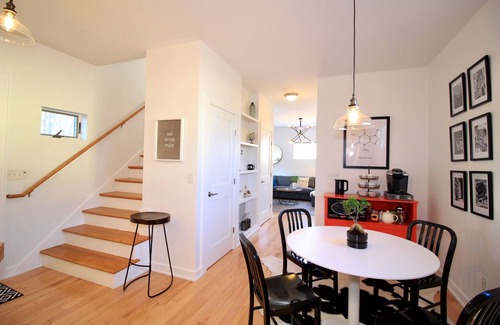 Federal Hill Apartment | Mid Century Modern Charm in Historic West End