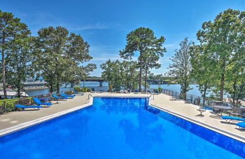 Mid America Apartment | Mid-Century Modern Condo on Lake Hamilton!