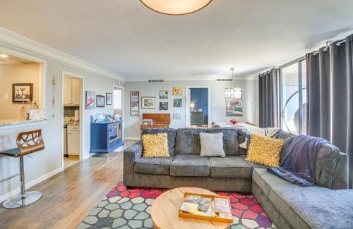 Mid America Apartment | Mid-Century Modern Condo on Lake Hamilton!