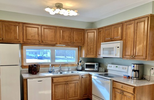 Bellefonte House | Mid Century Modern Home located 11 min from PSU