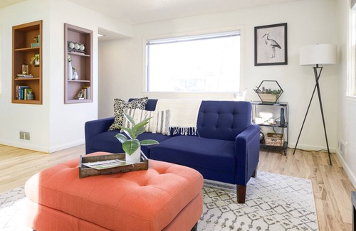 East End House | Mid-Century Modern Masterpiece in DT