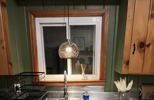 Winooski Apartment | Mid Century Modern Sunny Spacious 2 Bedroom Apartment .