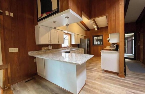 Lexington House | Mid-Century Modern