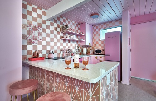 Deepwell Estates House | Mid Century Modern Barbie bungalow in Historic Ocotillo Lodge