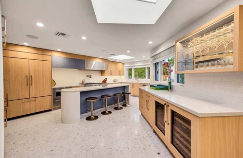 Old Las Palmas Villa | Mid-Century Old Las Palmas Luxury Estate Mtn Views