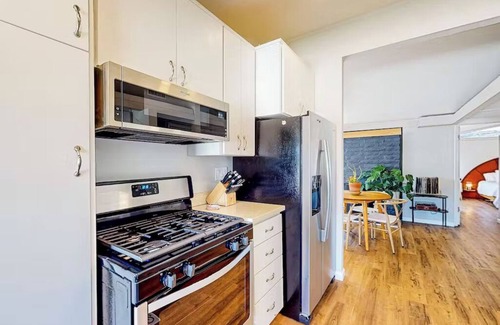 Spring Valley House | Mid-Century Treehouse with Yard and Views! AMAZING Location! Pet-friendly!