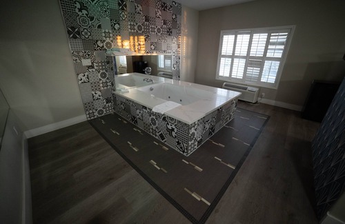 Pico Rivera Hotel | Mid City Inn and Suites