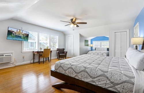 Mid-City Hotel | Mid-City Studio | Near Jazz & Festivals