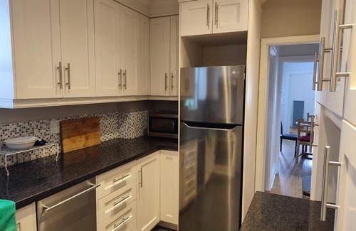 Mount Pleasant East House | Mid Town HomeResidence Davisville