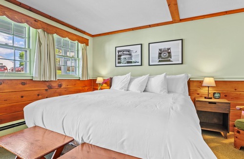 Boothbay Harbor Hotel | Mid-Town Motel