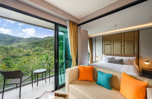 Cherngtalay Hotel | MIDA Grande Resort Phuket