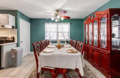 Winston - Salem House | Midcentury Charm by the Pond