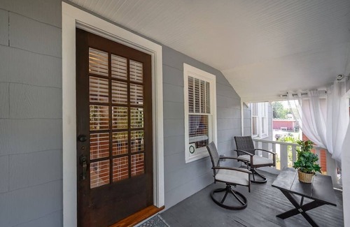 Seminole Heights Villa | MidCentury Manor/Casita on Central 2 Apartments