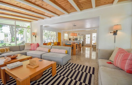 Arlington Park House | Midcentury Modern 3 BR - With Pool in Sarasota, Close to Beaches! # VR25-00134