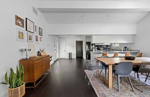 Oak Cliff House | Midcentury-modern, eclectic,Open Concept,3bedrooms