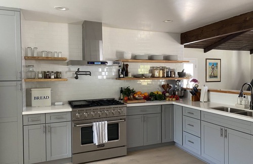 Meiners Oaks House | midcentury ranch home in peaceful oak grove