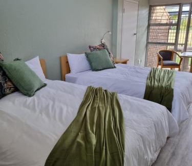 Middelburg Cabin | Middelburg Country Club