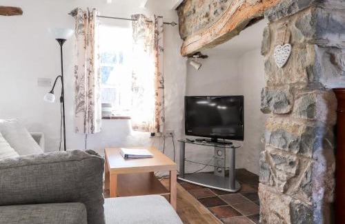 Newport House | Middle Cottage