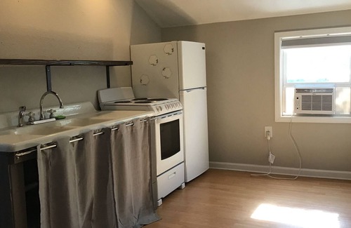 Gillette Apartment | Middle down town Gillette close to CCMH and legacy senior center