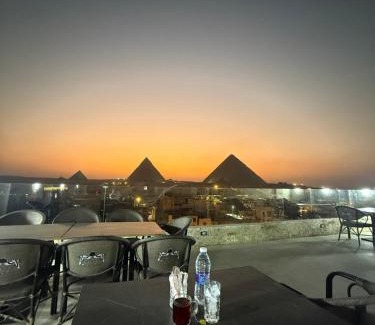 Giza Hotel | Middle East pyramid veiw