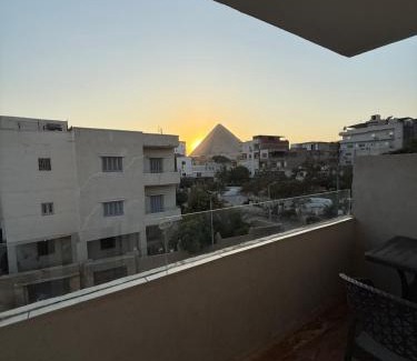 Giza Hotel | Middle East pyramid veiw