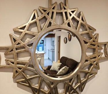Harleston House | Middle Tree, ideal modern cottage