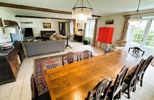 Kilgetty House | Middlelands - A stunning country house with beautiful gardens in rural Pembrokeshire yet close to coast