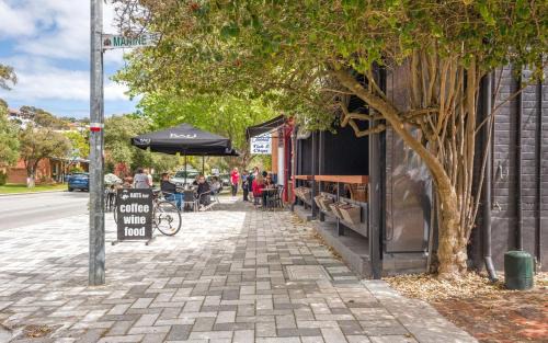 Middleton Beach Apartment | Middleton Beach Holiday Apartment