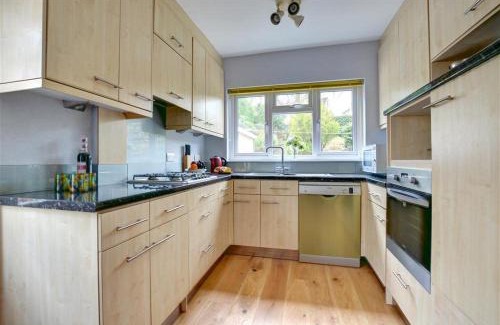 Ilkley House | Middleton View