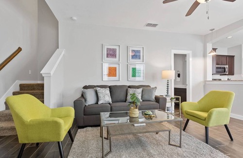 Midlothian House | Midlothian Modern Charm