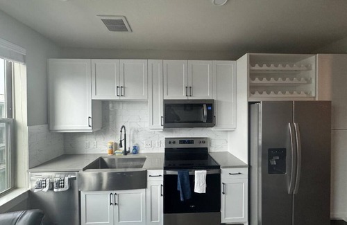 Downtown Fort Worth Apartment | Midrise Downtown Fortworth