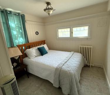 Waterford Valley Apartment | Midstream Manor Unit 10, 2 Bedroom Apartment