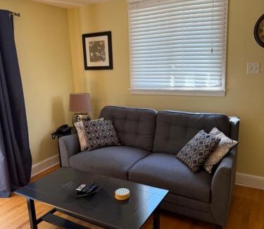 Waterford Valley Apartment | Midstream Manor Unit 2, 2 Bedroom Apartment