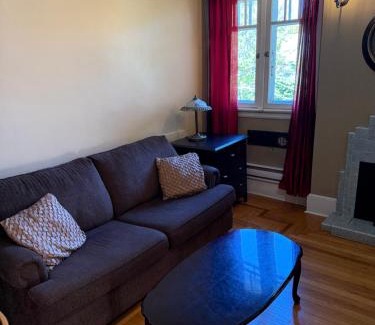 Waterford Valley Apartment | Midstream Manor Unit 5, 1 Bedroom Apartment