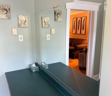 Waterford Valley Apartment | Midstream Manor Unit 7, 2 Bedroom Apartment