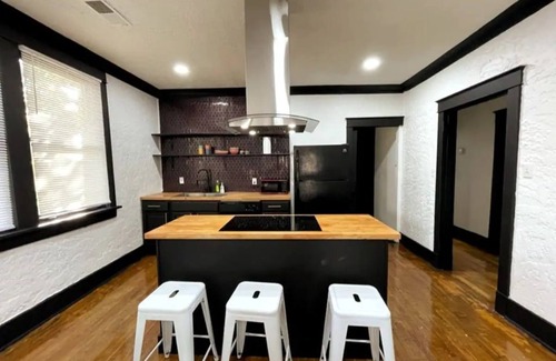 Vollintine-Evergreen Condo | Midtown Casablanca