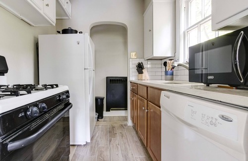 Central Gardens House | Midtown/Central Gardens