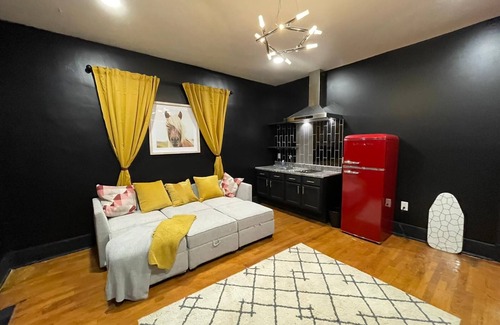 Vollintine-Evergreen Condo | Midtown Cozy Studio