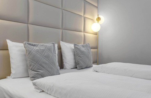 Downtown Hotel | Midtown Hotel - Small Double Room