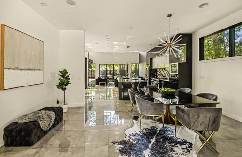 Westside House | Midtown Modern Showpiece - Pool - Pets - Rooftop