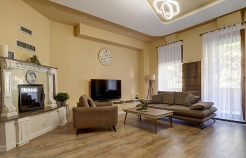 Matiçan Apartment | Midtown Prishtina Stays
