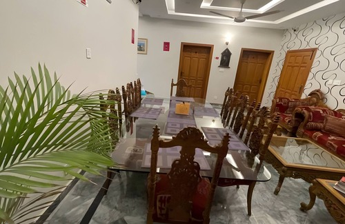 Islamabad House | Midway Guest House and Hotel