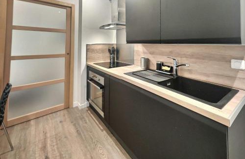 Gerde Apartment | Mignon, T1 Bis cosy & calme, Neuf, Parking, Balcon