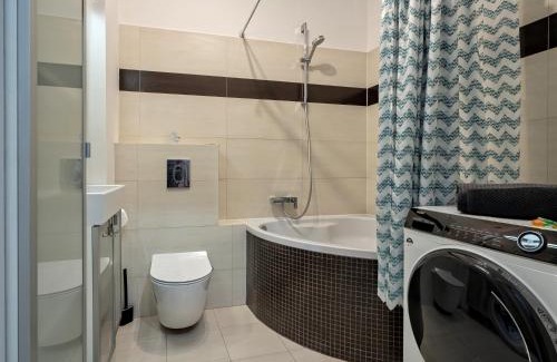 Piecki-Migowo Apartment | Migowo Apt - Parking, Balcony - by Rentujemy